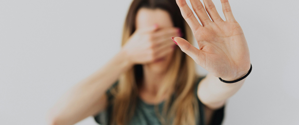 Cover image for Uważaj, co robi Twój Dom, kiedy jesteś odwrócona